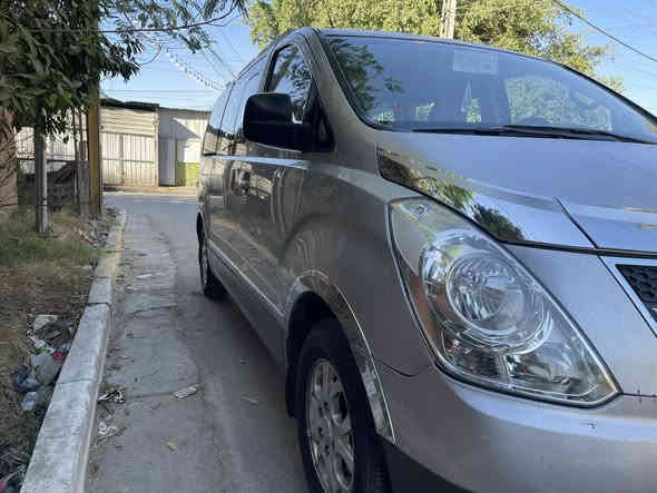 السلام عليكم ستاركس 2009رقم بغداد دولي بسمي مكينه مفتوح بيه تبخير سياره جاهزه تخيم تاير تبريد منظومه جديده  صدر نظيف جاهزه مابيه صبغ  للبيع فقط ماراوس مكاني بغداد***********السعر 123$
