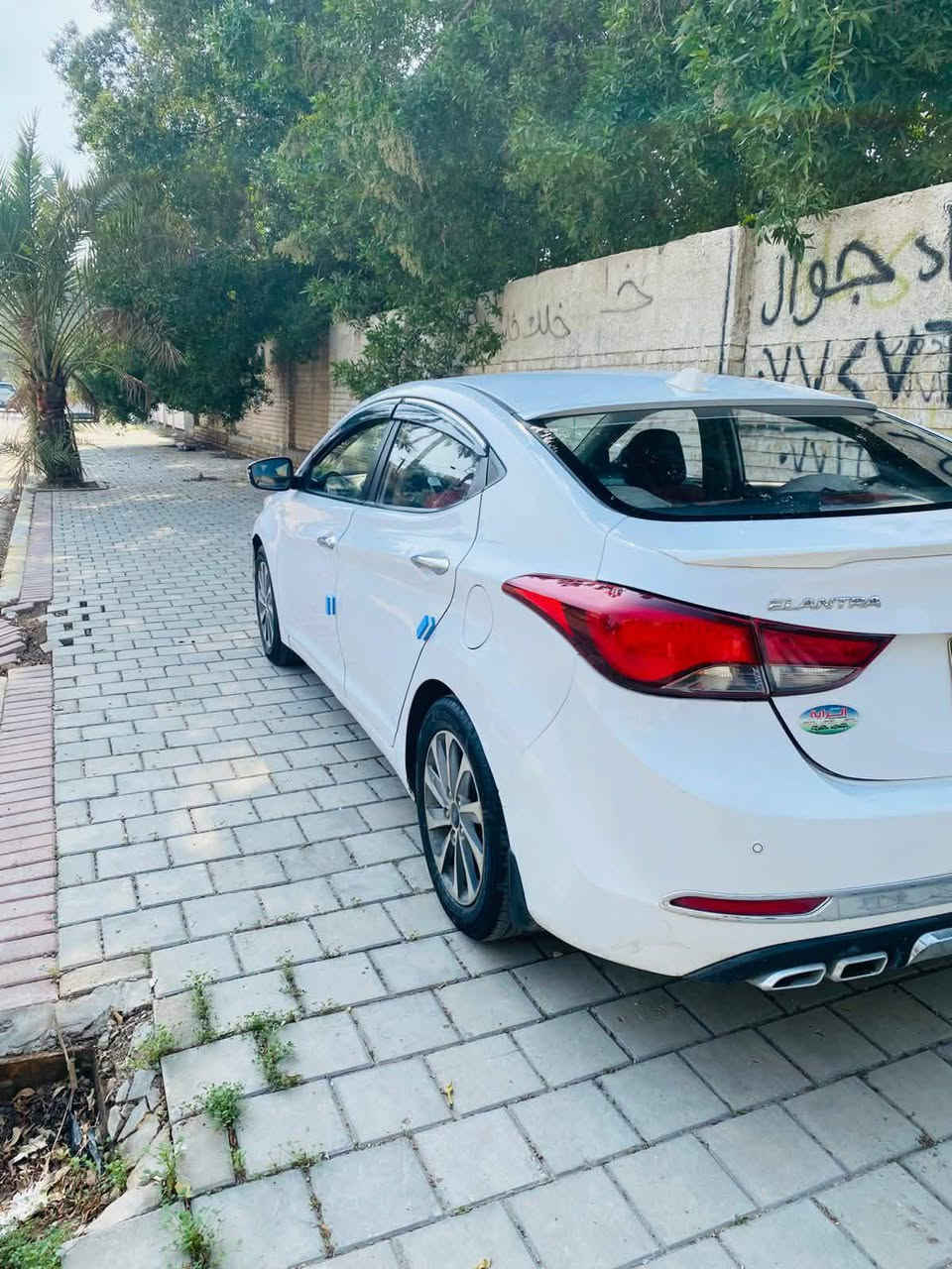 السلام عليكم الانترا 2016 خليجي رقم بغداد الانكليزي بأسمي مكينه  1800دوش السيارة جاهزة صدر جديد تخم تاير السعر 115 مكاني بغداد للاستفسار الاتصال ***********/ ***********
