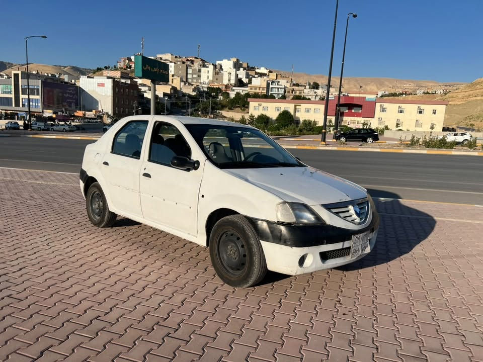 2008
گێڕ و مەکینەی مەزبوتە
٢ جام کارەبا 
سۆنەرەکەی داندراوە
سەنەوی بەسەر چووە 
بەشەرتی تەحویل 
هەموو گیانی ئیش ئەکات مەزبووت
 سعری ٣٥ وەرەقە و مەجال

***********
