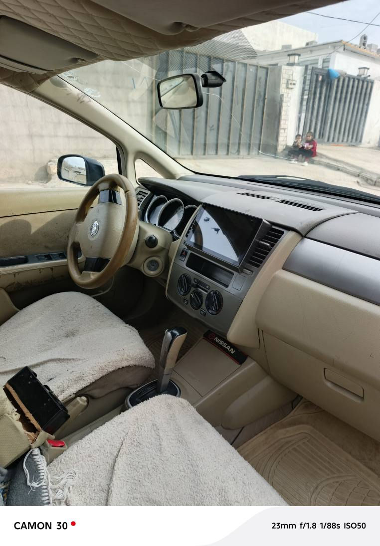 ‎نیسان تیدە2009 سێ پارچەو جەمپەکی پشتی ***********‎ أربيل, العراق
