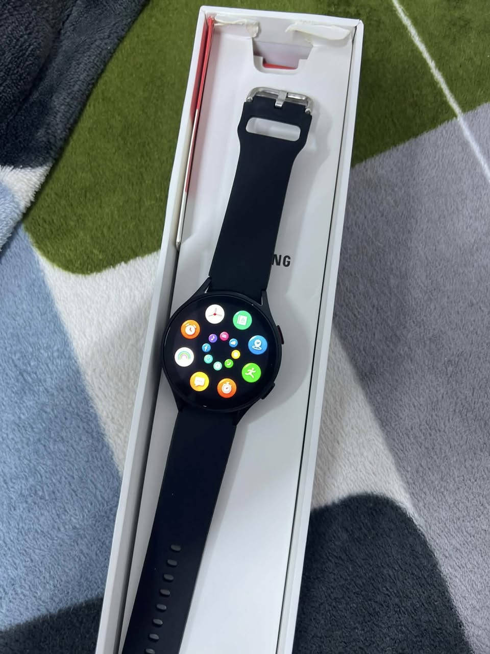 رجعت توفرت نفس الاصدار ساعة سامسونج اصلية  SAMSUNGمع وجود باركود وكلشي
اصدار 2023 تدعم كل اللغات مع العلبة الاصلية وكافة التفاصيل الي مهتم وشراي السعر خاص


**إذا كنت صاحب هذا الإعلان وتريد حذفه لأي سبب، رجاءا أرسل رسالة إلى الدعم الفني**