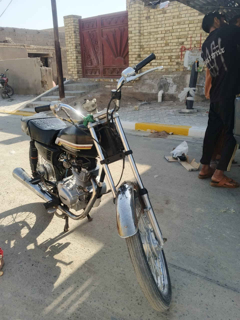 دراجه البيع  شاصي نامه محرك نتنس  سعر خاص ***********
