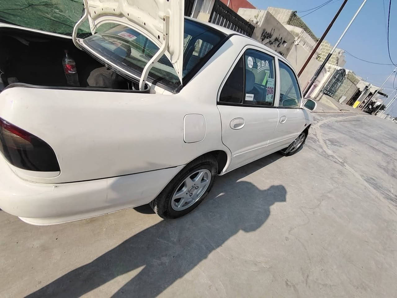 سيارة بروتون ٢٠٠٤ كلين على وضع الشركة قطرة صبغ مابيها كير محرك تبريد تدفئه كله بالشرط اربع تايرات جدد رقم الاماني كركوك السنويه باسمنا مجدده ٢٠٣٠ سعرها ٦٨ وبيها مجال العنوان كركوك قضاء الدبس للاستفسار الاتصال على الرقم ***********
