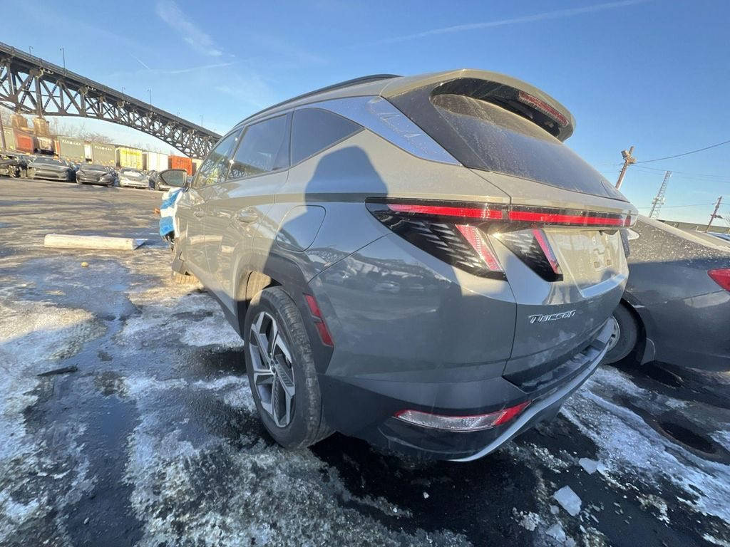 ......هونداي توسان vip ليمتدد بانزين موديل2024
مده وصول٤/٨ يوم امكان ادخاله كتاب شهداء
‭

....لمتد فوووول مواصفات بانوراما 

......... أعلى فئة بالتوسان جديدة جدا

....ماشية 24 الف ميل حقيقي 

........لون اسمنتي

..داخل جلد ابيض

...سيارة بدون إيرباك  حادث جاملغ وربع دعاميه

......المواصفات 

.... لمتد vip فول الفول أمريكي 

بيهة رصعات اثناء النقل مثل ماموضح

رقم الشاصي بالمنشور

.............. LIMITED VIP

1- بصمة تشغيل 

2- بصمة أبواب لمس دخول ذكي 

3- بنوراما على طول السيارة 

4- صندوق كهرباء شفط 

5- كامرات 360 درجة

 ( جانبية - أمامية - خلفية ) 

6- كامرات مع الأشارة 

7- السيارة تتقدم وترجع بالبصمة 

8- تبريد وتدفئة بالكشنات كشنات أمامية وتدفئة بالكشنات الخلفية

9- رادرات وسياقة ذاتية 

10- الكشنات الأمامية كهرباء 

11- أضواء محيطية 

12- كشنات خلفية هيتر 

13- مرايات تعتيم ذاتي 

14- أبل كار بلي 

15- أندرويد أوتو 

16- شاشة دجيتل 3 أشكال للقيادة 

17- أشاير ترحيب 

18- أضواء أمامية LED زنون 

19- أضواء خلفية LED

20- نظام سماعات BOOS🔊🔊

21- فول أوامر صوتية 

22- جامات أوتو 

23- قطعتين تبريد 

24- إشارات ب المري

25- كير دگم 

26- شفتات ستيرن 

27- تحكمات ستيرن 

28- السيارة فور ويل 

29- هاند بريك بصمة 

30- شحن واير ليس 

31- منافذ شحن 

32- أوتو هولد 

33- تشغيل عن بعد 

34- السيارة أوتو بارك 

35- حساسات أمامية 

36- حساسات خلفية 

37- گير ٣أنظمة أيكو وسبورت ونورمل 

38- رادار أمامي رادار خلفي رادار جانبي 

39- نقطة عمياء 

وبعد بيها هوآآي مواصفات


**إذا كنت صاحب هذا الإعلان وتريد حذفه لأي سبب، رجاءا أرسل رسالة إلى الدعم الفني**