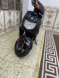 سكنس نثيه كلهة كامله بس يرادلهة باتري شغاله كل كهربائيات للبيع٣٥٠او مر...