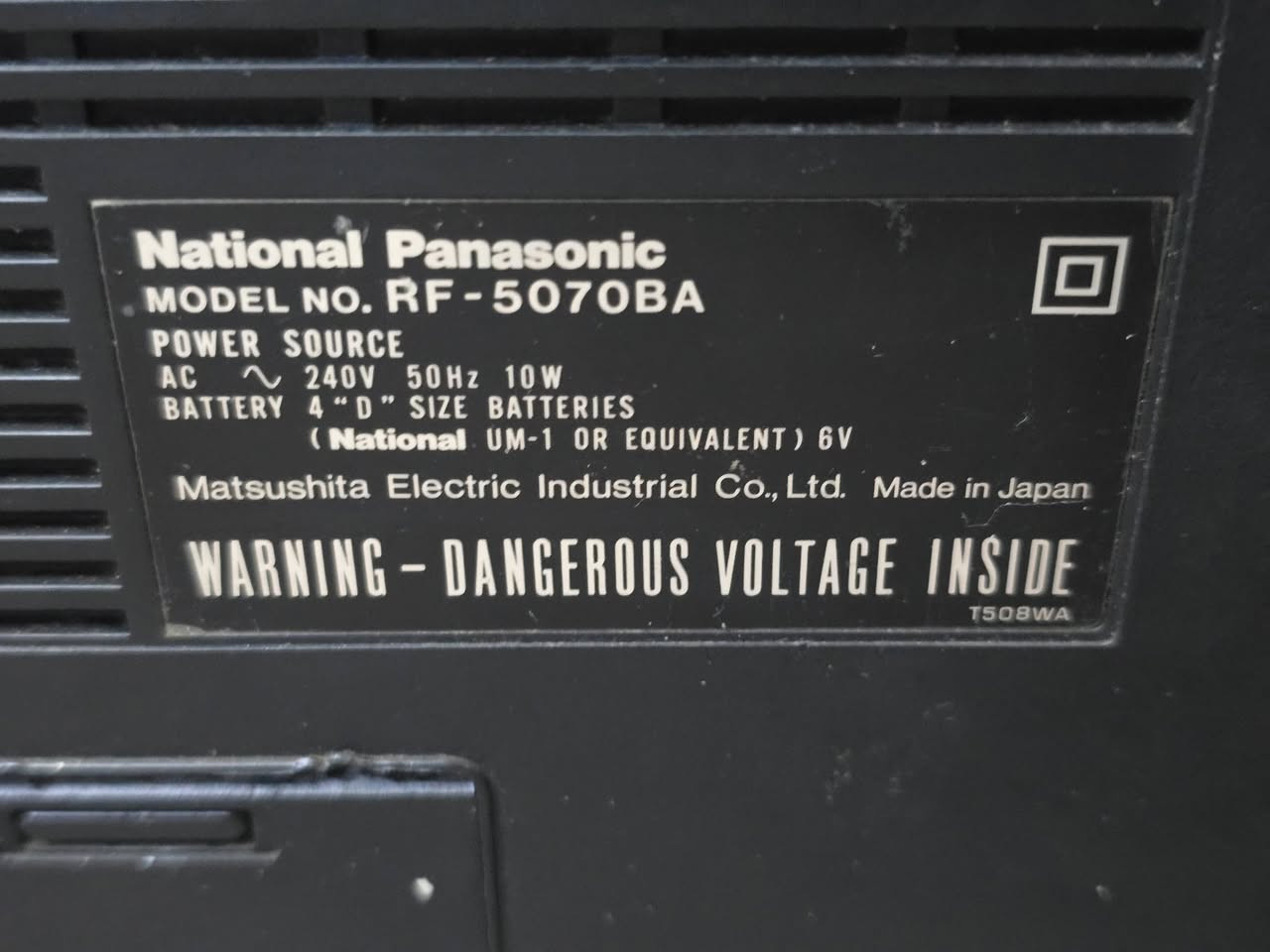 مسجل راديو. نشنل بانسونيك.  قديم. عتيك مال ايام. زمان وزن ثقيل. بي دكمه. تشكل. الي تفصل راديو عن مسجل محتاجه. تصليح  تشكل جهاز. على. ابلاد. شغال كهرباء. بطاريات. كهرباء. 220. السعر. ١٢٥


**إذا كنت صاحب هذا الإعلان وتريد حذفه لأي سبب، رجاءا أرسل رسالة إلى الدعم الفني**