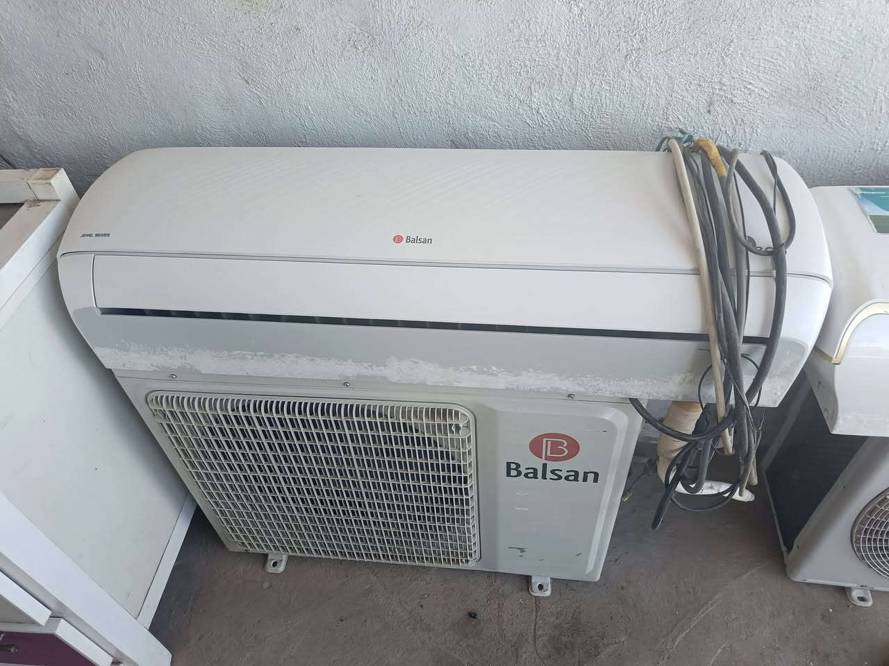 سبالت للبيع موسم واحد مستخدامت


**إذا كنت صاحب هذا الإعلان وتريد حذفه لأي سبب، رجاءا أرسل رسالة إلى الدعم الفني**