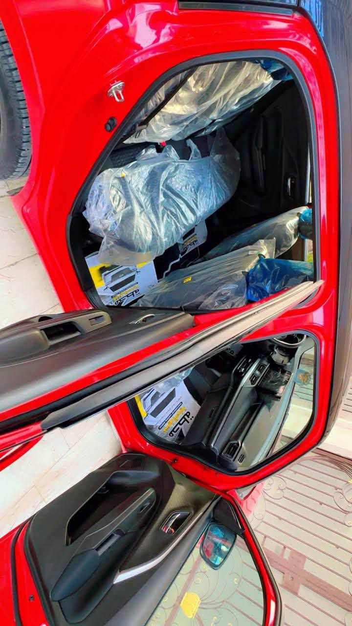 السلام عليكم 🫡

سازوكي سويفت  Suzuki Swift 🇯🇵

 وارد خليجي 

2025 💡

Hybrid ⚡️

……….

بصمه + بصمه ابواب ⚙️

شاشه + كامره خلفيه 📸

كاربلاي + اندرويد اوتو 📱

تحكمات ستيرن اربع جهات 💿

قياده ذاتيه + تحديد مسار

شفتات ستيرن ✅

رادار امامي 📺

رادار خلفي 📺

رادار جانبي 📺

حساسات خلفيه🌀

اشاير مري + مري شفط 〽️

كشاف ضباب 🔦 

تبريد بيانو 🎹 

مانع انزلاق ◀️

اوتو ستوب ➕

تكون مجهزة بـ 6 إيرباغات👁️‍🗨️

………..

ماشيه فقط 16000 km 

رقم بغداد الجديد 

مكان السيارة بغداد البلديات

كتلوكات الشركه بعدها بيها

سعر السيارة 95 ورقه

للاتصال ***********☎️

السيارة مطلوبه اقساط 

التسديد على الماستر من قبل صاحب السياره
