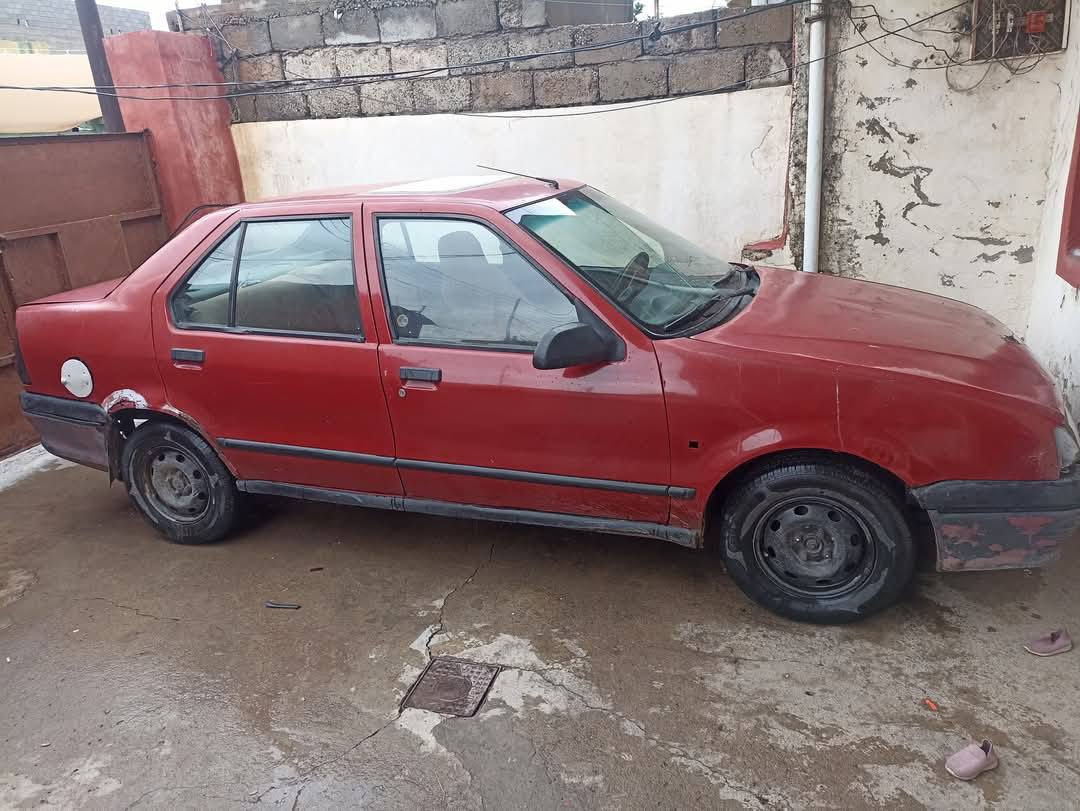 رينو 19 موديل 92 رقم انكليزي بسمي
شرط التحويل شرط المحرك قبل 20يوم شديتو مال كصه 
وشرط الكير الكهربائية كلها شغال السعر 20
***********
