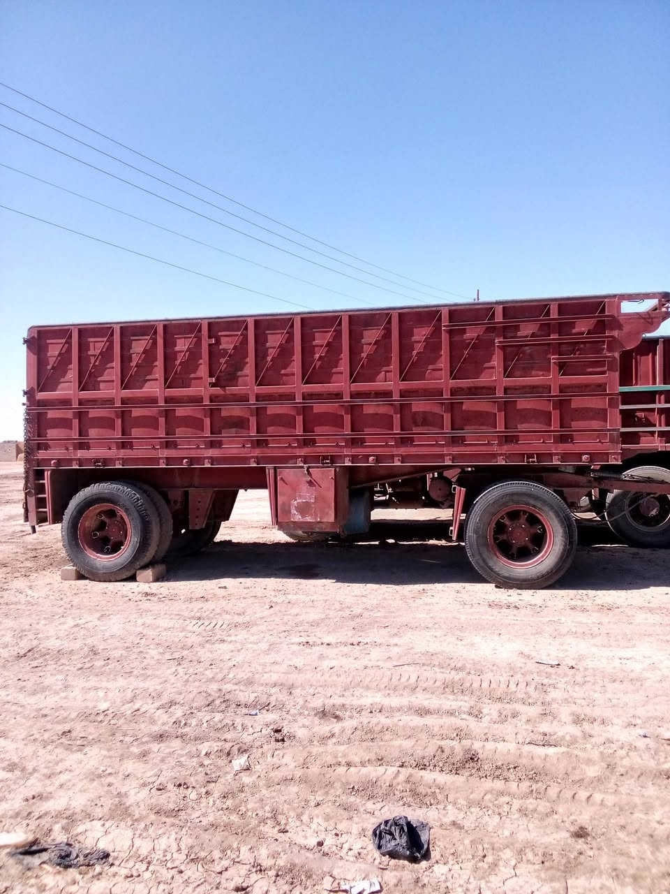 السلام عليكم عربانه للبيع الطول سبعه وثلث صينيه 110 عربانه جاهزه للشغل تواير انضاف السعر 68 وبيه مجال قليل للستفسار ***********
