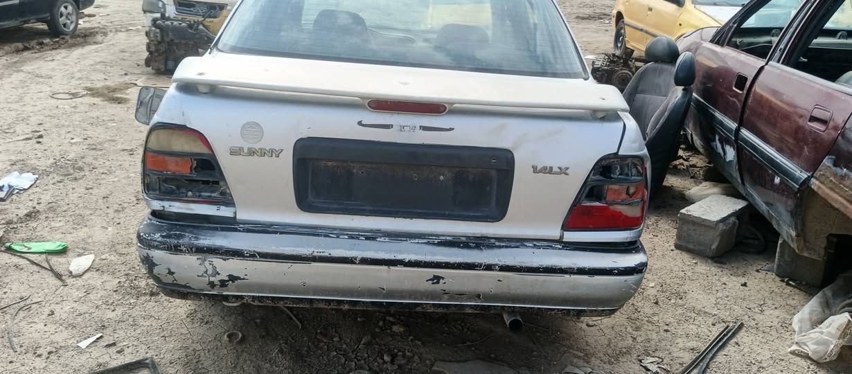 السلام عليكم سني 92 تفصيخ الي محتاج شي يتصل ويدلل العنوان بغداد أبو غريب حي الرساله قرب مركز شرطة الرسالة كراج خليفه ***********/***********

