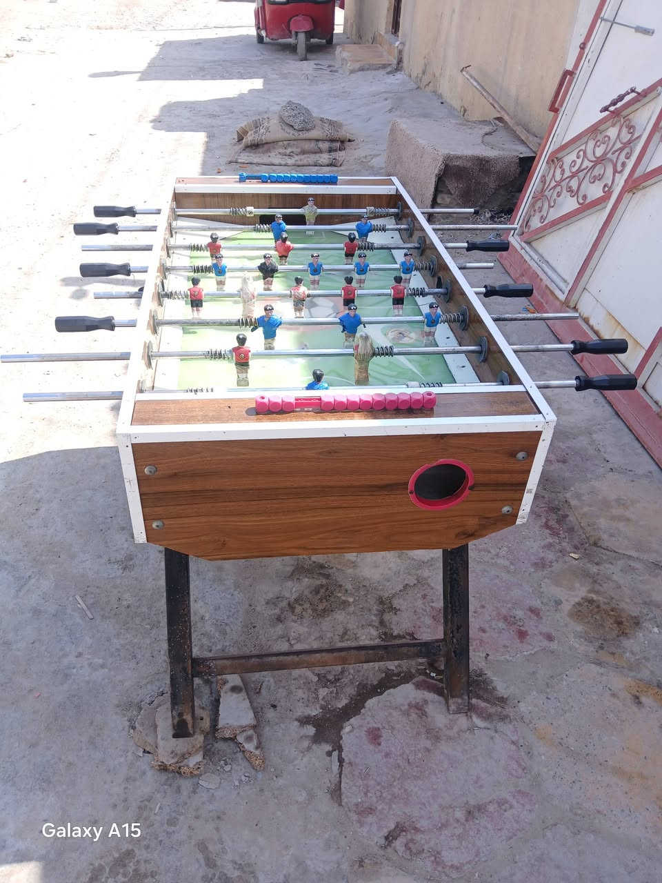 سلام عليكم فيشه للبيع كلش نضيفه هاي الفيشه كدام عينكم مكاني البصره موفقيه السعر 150وبيها مجال بصيط رقم الهاتف ***********
