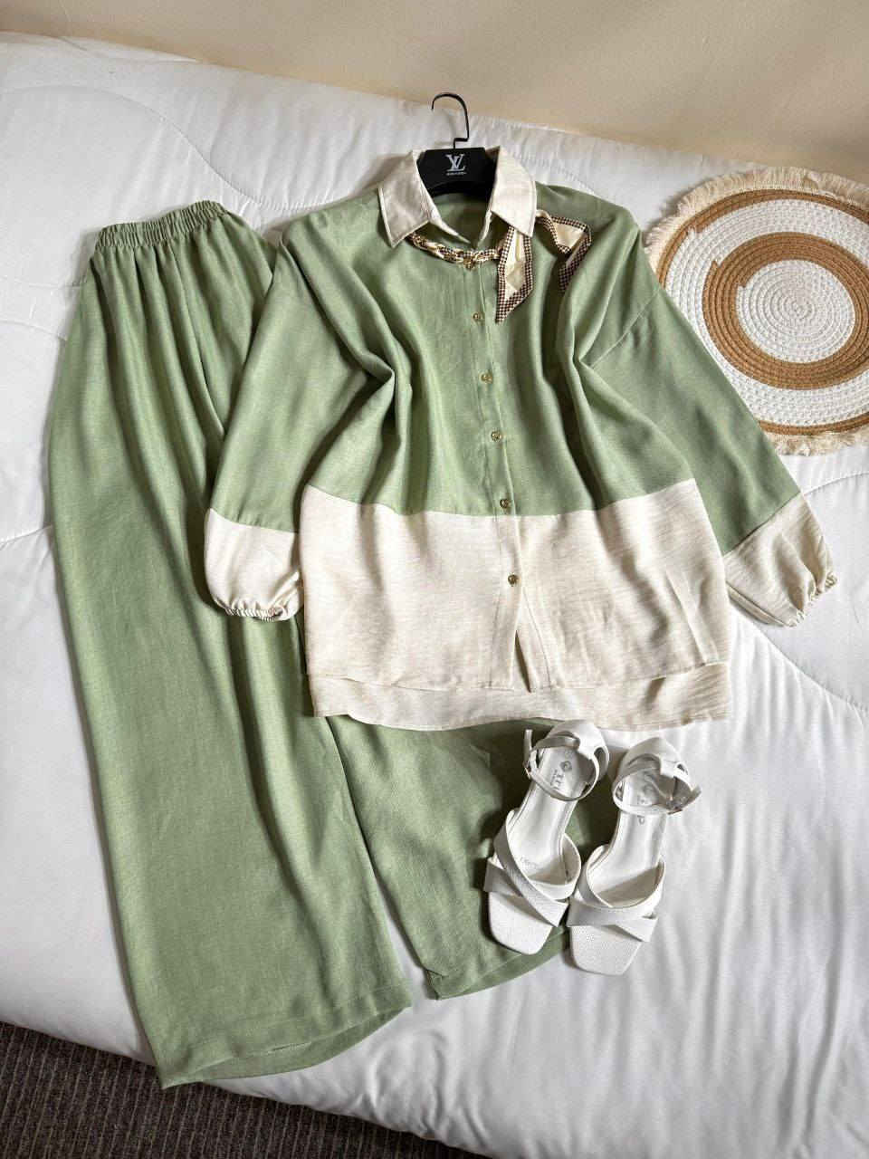 طقم قطعتين❤‍🩹
السعر 29 الف فقط نسبة الفين
خامة صوفيا صيفي
38-40-42-44-46-48


**إذا كنت صاحب هذا الإعلان وتريد حذفه لأي سبب، رجاءا أرسل رسالة إلى الدعم الفني**