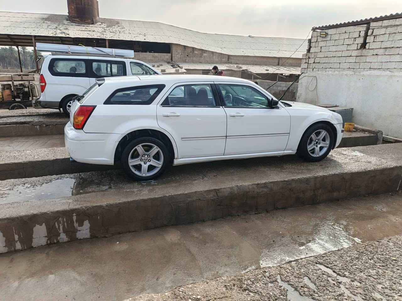 دوج ماكنوم اوباما موديل 2008 رقم بغداد باسمي سنوية نهاية 26 مصبوغة عام جمالية بدون ضربة مكفولة من الضربة القوية والكص محرك 3500 خير من الله كير اوتماتيك اكسل مكفولات بيها نواقص بسيطة منضومة غاز شغالة السعر 80 وبيها مجال للشراي رقم تلفوني 
***********
***********
