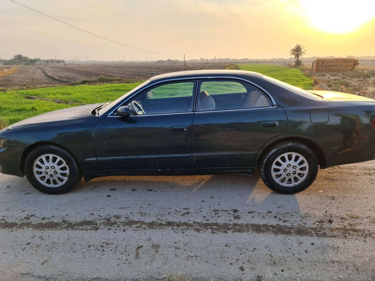 شيزر موديل ٩٣ السياره مكفوله من شاطي ومحرك وكير ونقل جثه كير جديد توني شاده
تايرات جدد 

نبريد ثلج وع الفحص 

السياره ماناقصها اي شي
السنويه مجدده ل٢٠٢٩
السياره بأسمي تحويل ثاني يوم 
السياره سعرها ٥٤ ورقه وبيها مجال بسيط 
السياره عدله وحلوه مال جناي 
للتواصل الاتصال او مراسله وات ساب 
***********
غير متواجد على الفيس
