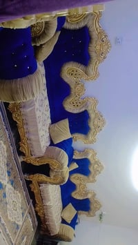 طقم ٩ مقاعد • نظيف • بغداد