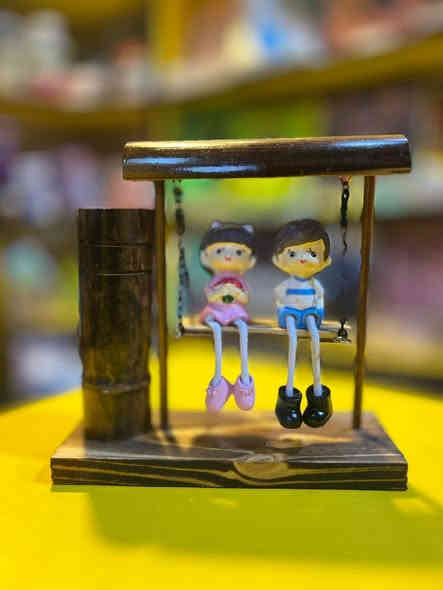 ✨ عِش سحر الماضي مع أرقى الأنتيكات ✨

هل تبحث عن قطعة تحكي قصة؟
في عالم الأنتيكات، كل تفصيلة تحمل تاريخًا، وكل قطعة تعكس ذوقًا راقيًا لا يزول مع الزمن.

🕰️ تحف نادرة
🪞 قطع أصلية مختارة بعناية
🏺 فخامة الكلاسيك ولمسة من الأصالة

حوّل منزلك أو مكتبك إلى مساحة تنبض بالعراقة والأناقة، مع مجموعتنا المميزة من الأنتيكات التي لا تُقدّر بثمن.

📍 تميّز… لأن الذوق الرفيع لا يشيخ
📞 تواصل معنا الآن واكتشف الكنوز المخفية
✨ عِش سحر الماضي مع أرقى الأنتيكات ✨

هل تبحث عن قطعة تحكي قصة؟
في عالم الأنتيكات، كل تفصيلة تحمل تاريخًا، وكل قطعة تعكس ذوقًا راقيًا لا يزول مع الزمن.

🕰️ تحف نادرة
🪞 قطع أصلية مختارة بعناية
🏺 فخامة الكلاسيك ولمسة من الأصالة

حوّل منزلك أو مكتبك إلى مساحة تنبض بالعراقة والأناقة، مع مجموعتنا المميزة من الأنتيكات التي لا تُقدّر بثمن.

� العنوان: كوت – حي جهاد – نهاية شارع بيت صبر
📞 رقم الهاتف: ***********

📚 مكتبة الولاية… ذوق راقٍ لا يشيخ
زورونا وخلّوا المكان يحچي عنكم 

📍
