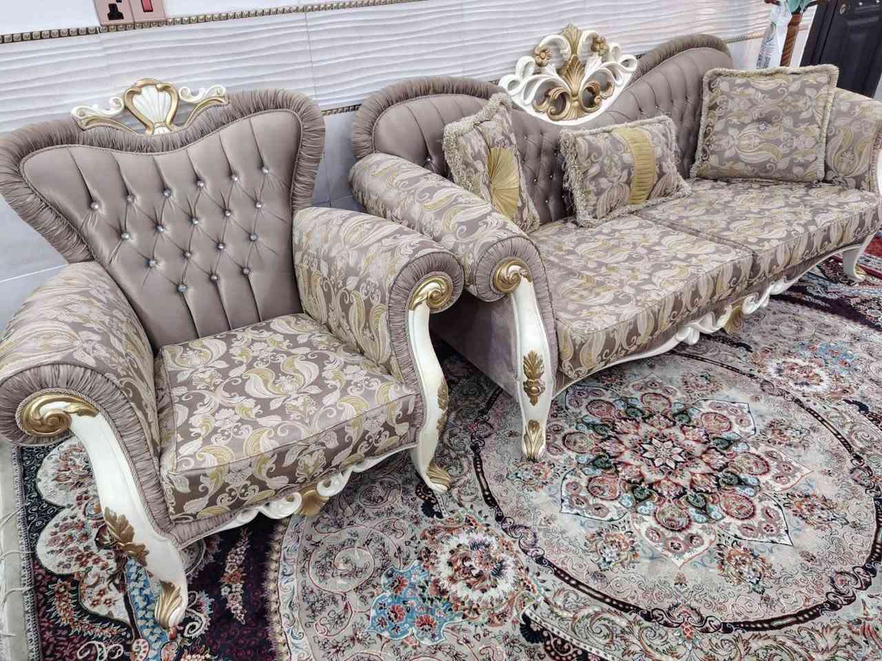 قنفات مصري   ماركة  ١٠ نفر
يتواصل واتساب 
***********
