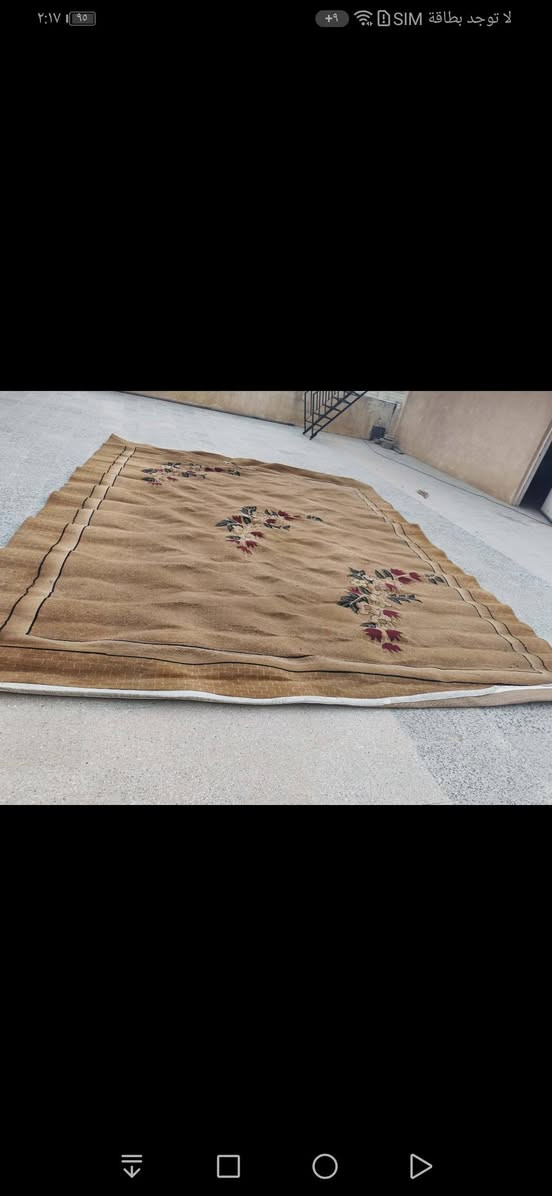 السلام عليكم سجاده للبيع الطول خمسه والعرض اربعه السعر 120 وبيها مجال الشاري يتصل على الرقم ***********
