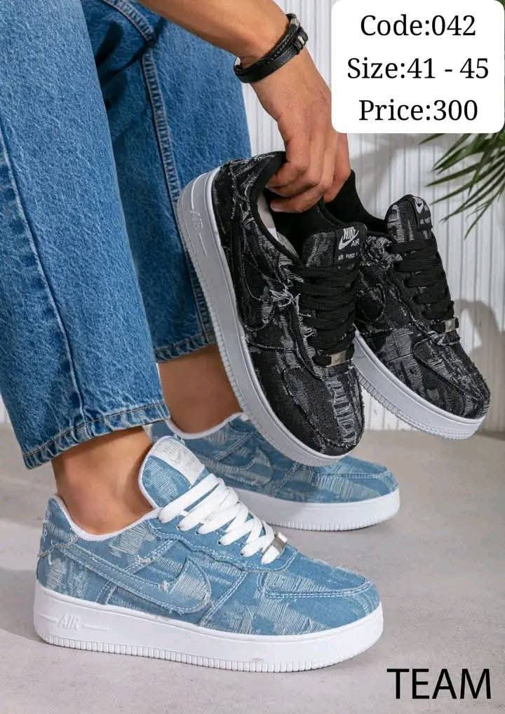 #الخليفه 😎🫡 سعر&تشكيل 
 مصنع #TEAM  واسأل علي خصم الكميات 
 انت مع المكسب👌ببساطة… 👌بس الخليفه
لينك في أول تعليق
#الخليفه_لتجاره_وتصنيع_الاحذيه


**إذا كنت صاحب هذا الإعلان وتريد حذفه لأي سبب، رجاءا أرسل رسالة إلى الدعم الفني**