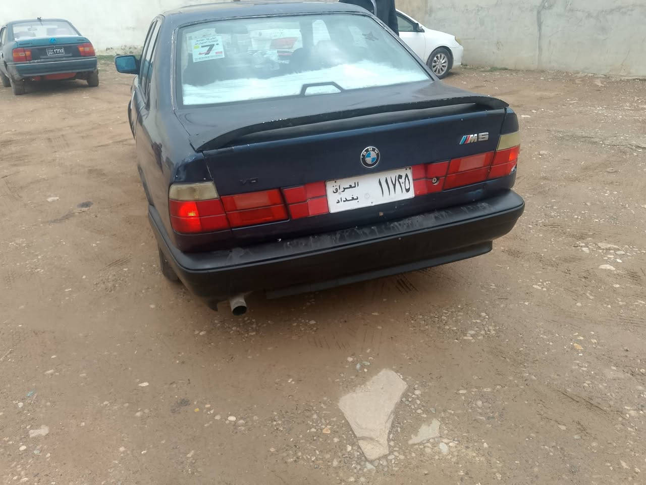 سەرەتا بەناوی خوا BWM520iگێڕعادی مۆدیل93پێش پان دەعامی دواو پێشیم کردوە بەئێم چوار تایەو ویلی لۆک ئێم لەژێرێتی لایت عەدەسە زینۆن سەیارەکە ئاڕمی کۆنی سلێمانی ئاڕمی ئەسڵی خۆیەتی بەشەرت سەیارە کە زۆرتنو تۆڵە یەک سەن مەسرەفی تیانیە لەڕەسمەکان جوان دەرنەچوە ڕو بەڕو جوانترە ئه م سعری 24گڵاو کەمێک معامەلە ئەم ژمارەیە بەس وەتساپی لە سەرە***********ئەمژمارەیە تەلە فونی بۆدێت***********گۆڕینەوە ناکەم بە هیچ شتێک بۆ گۆڕینە تەلەفون مەکە
