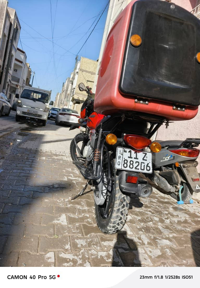 سلام عليكم بوكسر ٢٣ دراجه كفاله عامه وين متريد افحصه والدراجه كلش نضيفه وبأسمي تحويل ثاني يوم مكاني بغداد الحريه السعر ٢٧٥٠ وبيه مجال اتصال ***********
