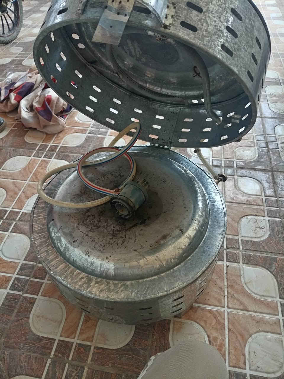 السلام عليكم قلاية هواىية حجم الكبير شاشة ضوئية 60 مع تنور غازي مستخدم مره واحده سعرة 25 حلة مركز


**إذا كنت صاحب هذا الإعلان وتريد حذفه لأي سبب، رجاءا أرسل رسالة إلى الدعم الفني**