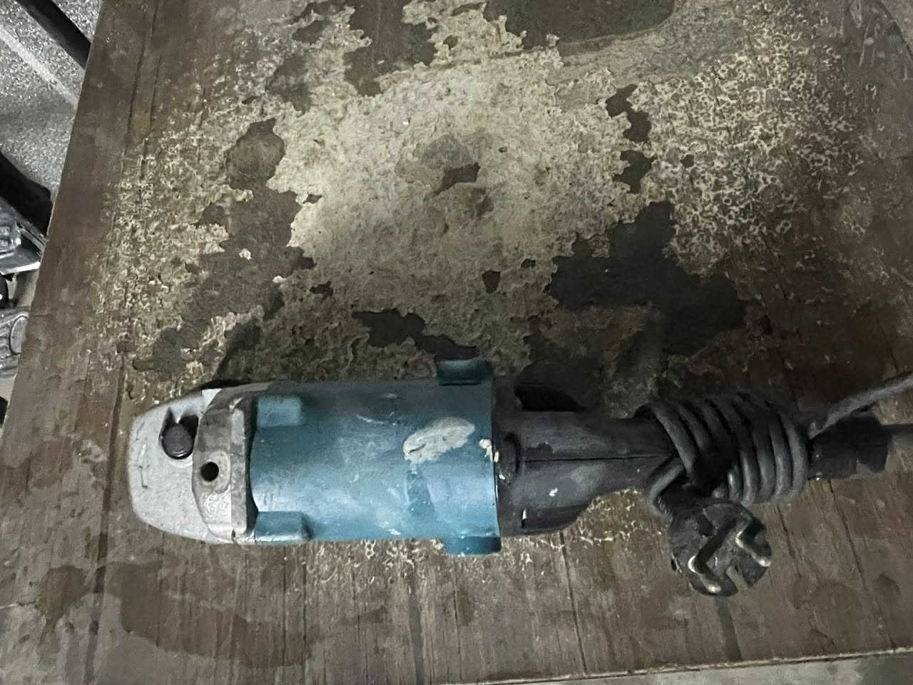 السلام عليكم 
اخوان كوسرة ماكيتا ياباني مستخدم السعر 200 مع المجال


**إذا كنت صاحب هذا الإعلان وتريد حذفه لأي سبب، رجاءا أرسل رسالة إلى الدعم الفني**