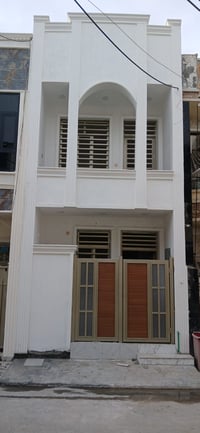 حي المصطفى ارض يونس • ٥٠م • طابقين ونصف