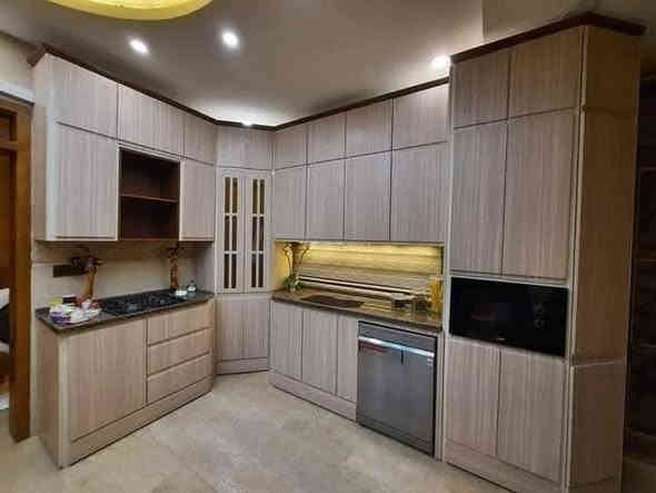 الترتيب و الجمال 😍😍

💙

كل التفاصيل موجودة بهذا المنشور للي يحب يستفسر عن العمل 👇🏼👇🏼👇🏼👇🏼

🧤مصداقيتنا و ياكم خلتنا بكل فخر نكول ماكو جودة مثل اللي احنا نشتغلها ونقدمها الكم  💙💙 

شركة المعين للمطابخ التركية يقدم لكم كل ما هو جميل و فخم و بأعلى جودة وبصناعة عراقية وبخبرة اكثر من 20 سنة في صناعة المطابخ 

 🕶️ و شرط الضمان يمنا مفتووووح 

☠️الداخل المنيوم تركي 🇹🇷 ثقيل محشى بالخشب الالماني أو الحديد يو 🇩🇪مع استخدام خشب الـ HDF التركي 🇹🇷 عالي الجودة والمقاوم للرطوبة 🚫

يكون ارتفاع الملحق 1 متر مقسم إلى 3 طوابق ينطيكم مساحة وحرية بالخزن كلش مريحة 💸

⛑️ يتم تقوية الرفوف الداخلية بالجسور الالمنيوم الثقيلة مما يسمح بتحمل كاااافة الأوزان ،،، 

 بالنسبه للسعر ( بعد التخفيض  ) 

يكون سعر المتر الأرضي 180 الف 

سعر المتر الملحق 180 الف 

سعر المتر الكوارتز الطبيعي الاعتيادي  150 الف

سعر المتر الكوارتز الطبيعي ابو الدمااار 175 الف 

📌📍 العنوان ديالى - بعقوبه - التحرير -    الفلكه الأخيرة بتاجه شارع الجاهزة 

كل الأيام متواجدين من 9 ص إلى 7
عدا يوم الجمعة ويفضل الحجز مسبقآ 💙

***********
