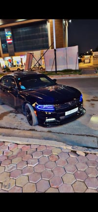 للبيع جارجر 2020 ( sxt بلاص ) السعر 218 ورقه وبيها مجال بسيط لون اسود ...