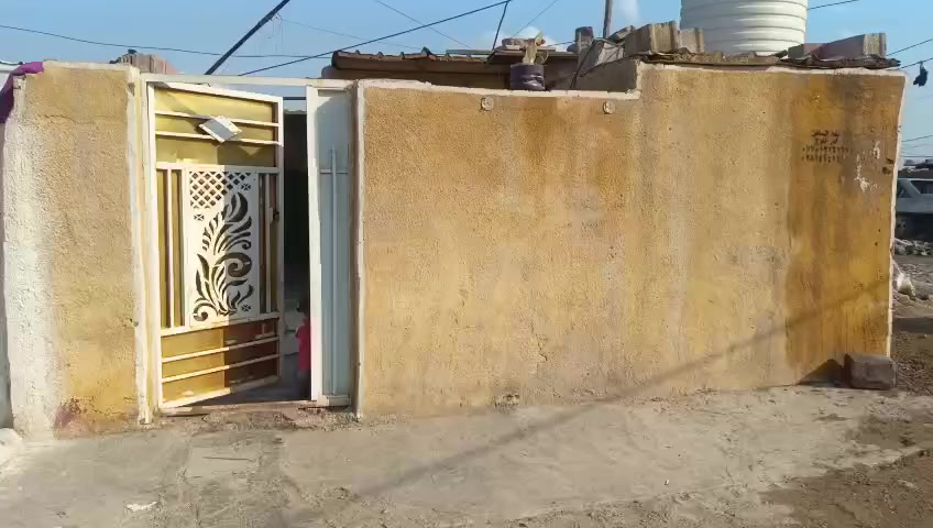 السلام عليكم
بيت بل شركه رمضان الكياره مقابيل بازينخانه 68
مساحه 100متر كاعيه شتايكر وسقف سندويش
يحتوي على استقبال 4×4 ومطبخ واسع مثل ماموضح بل فديو و غرفه نوم 5×5 وخدمات مي وكهرباء خطين 
اي ستفسار اتصال على رقم واتساب ***********
