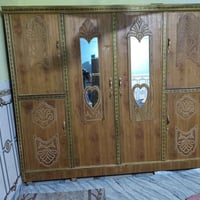كنتور اربع بيبان نضيف كلش  بي ضربه خفيفه مال النقل سعره 300 وبوفيه نضي...