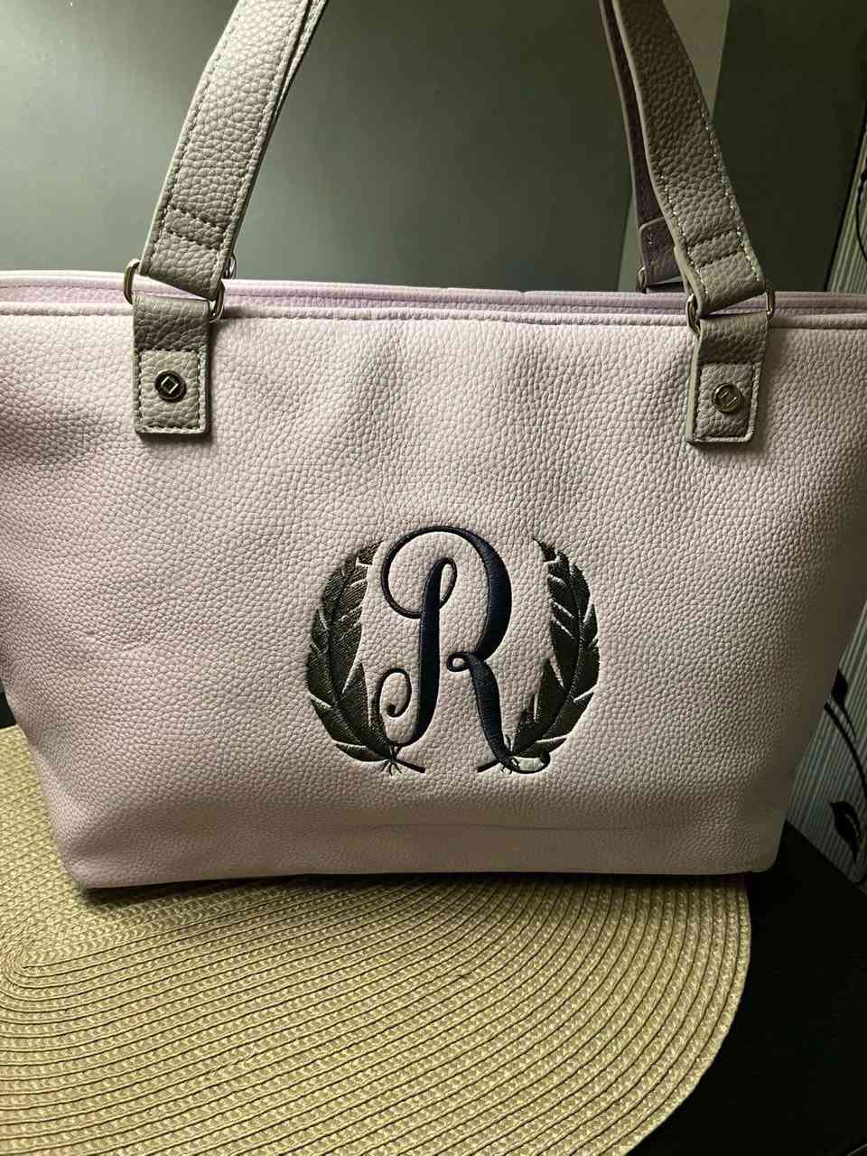 جنط اوربي باحدث الاشكال وارقه الموديلات توصيل بغداد 5 محافظات 6 🚕


**إذا كنت صاحب هذا الإعلان وتريد حذفه لأي سبب، رجاءا أرسل رسالة إلى الدعم الفني**