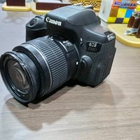 كانون 750D • عدسة 18-55 • شاشة متحركة
