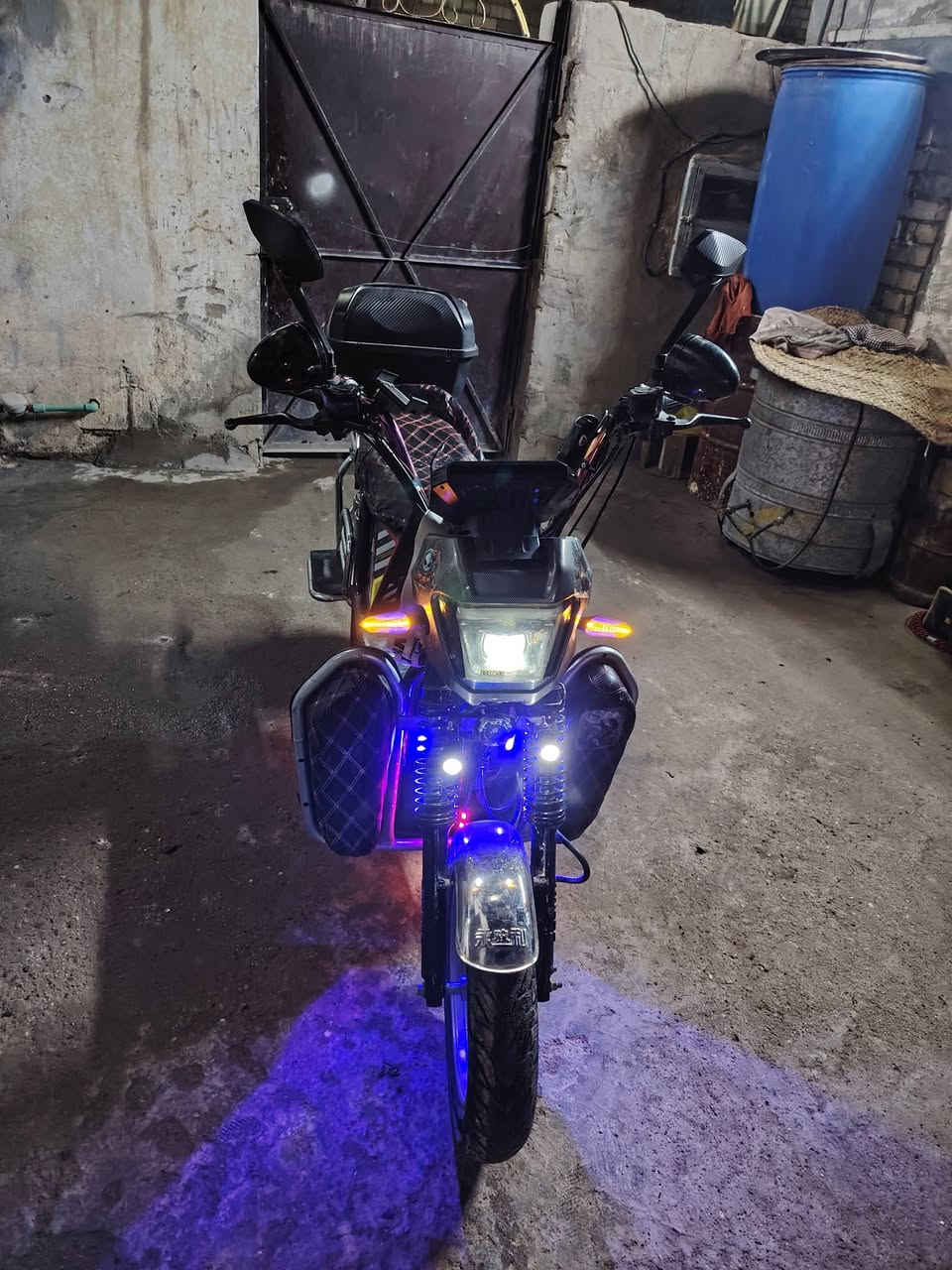 السلام عليكم شباب ماطور للبيع هارلي بطاريات نظيفات عل الفحص
٦ باتري
العنوان ابو غريب قرب مستشفى ابو غريب
الاستفسار *********** السعر ٦٣٠ بيها مجال
