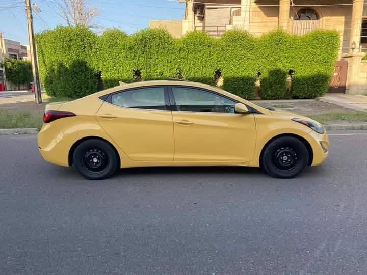 السلام عليكم 
النترا موديل 16 للبيع 
جميع التفاصيل في مذكورة في السونار 
سكني بغداد المحمودية 
سعرها 112 وبيها مجال 
*********** بي واتساب
