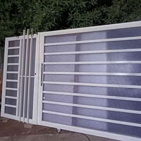 باب سلايت • عرض ٣م • ارتفاع ١٨٠سم