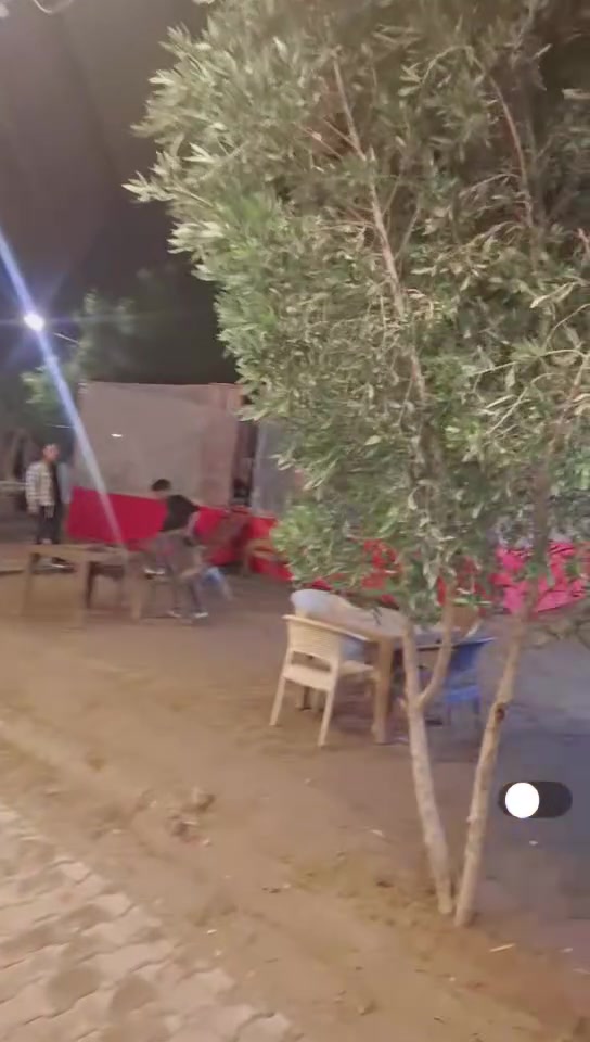 👋السلام عليكم ورحمه الله وبركاته 👋
🤩أهالي محافظة ديالى الاعزاء 🥳

😊أهالي ناحية بهرز الحبيبة 🙂

🛑تعلن العاب و حدائق يقونة 🛑
✨عن تواجدنا يومياً لاستقبال جميع عوائلنا الكريمة 🌟

🌟و تعلن عن عمل حفلات النجاح🎁🎂🧑‍🎓 و حفلات الأعياد الميلاد 🥳🎉🎆

🛑تم تزيين المنتزة مرة أخرى لكي تظهر ب جمال و طبيعة أجمل 🤩🤩

🛑تم توفير أكلات سريعة داخل المنتزة و منها (همبركر لحم🍔 همبركر دجاج 🥪كص دجاج🌭) و 🚨سيتم توفير أكلات أخرى 🥘🥮في الأيام المقبلة باذن الله تعالى 🤲

⭐تم توفير مكينة للحب و الشامية 🍿

تم توفير العصائر الطبيعية 🍹
 
✨توفر اسواق داخل الحديقة 🧋🍫 

🙂يوجد شاي و قهوة بكافة أنواعها ☕☕

🥰توجد نراكيل ب جميع الاطعمة 🌕

🥰سيكون استقبالنا لكم بطريقة حلووة و محترمة 👋😊

👬يوجد احترام وتقدير من جميع العاملين داخل الحديقة🧒 لكافة العوائل الكريمة 👫

#العنوان 

🛑محافظة ديالى 🗺️قضاء بعقوبة 🛣️ناحية بهرز 🌉حي الشرطة🛤️ قرب ثانوية عبد الرحمن بن عوف🏢 و قرب جامع الشكور🕍 مقابل اسواق أبو سيف 🏚️

🛑للاستفسار مراسلة الصفحة 📱

🚶متواجدين من الساعة الثالثة عصراً  🔓 🕒 الى الساعة الواحدة بعد منتصف الليل 🕐 🔒


**إذا كنت صاحب هذا الإعلان وتريد حذفه لأي سبب، رجاءا أرسل رسالة إلى الدعم الفني**
