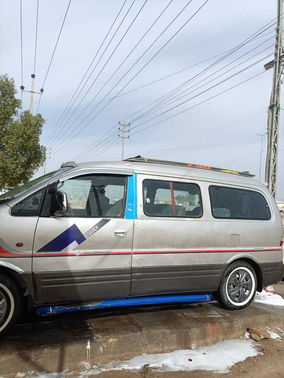 السلام عليكم ستاركس موديل 2007 رقم ألماني مكينه مكفوله كير حدادي السعر 75وبيها مجال اتصال وبيك خير ودلل الرقم ***********
