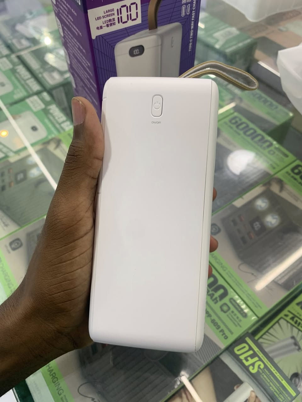 POWER BANK 50.000mAh🔋⚡️

وحش الطاقة الأصلي من REMAX
قوة تدوم… وأداء يفوق التوقعات 🔋⚡
باور بانك بجودة عالية وسعة قوية، مناسب للسفر، العمل، والدراسة.
للاستفسار والطلب عبر الواتساب :34 84 48 61


**إذا كنت صاحب هذا الإعلان وتريد حذفه لأي سبب، رجاءا أرسل رسالة إلى الدعم الفني**