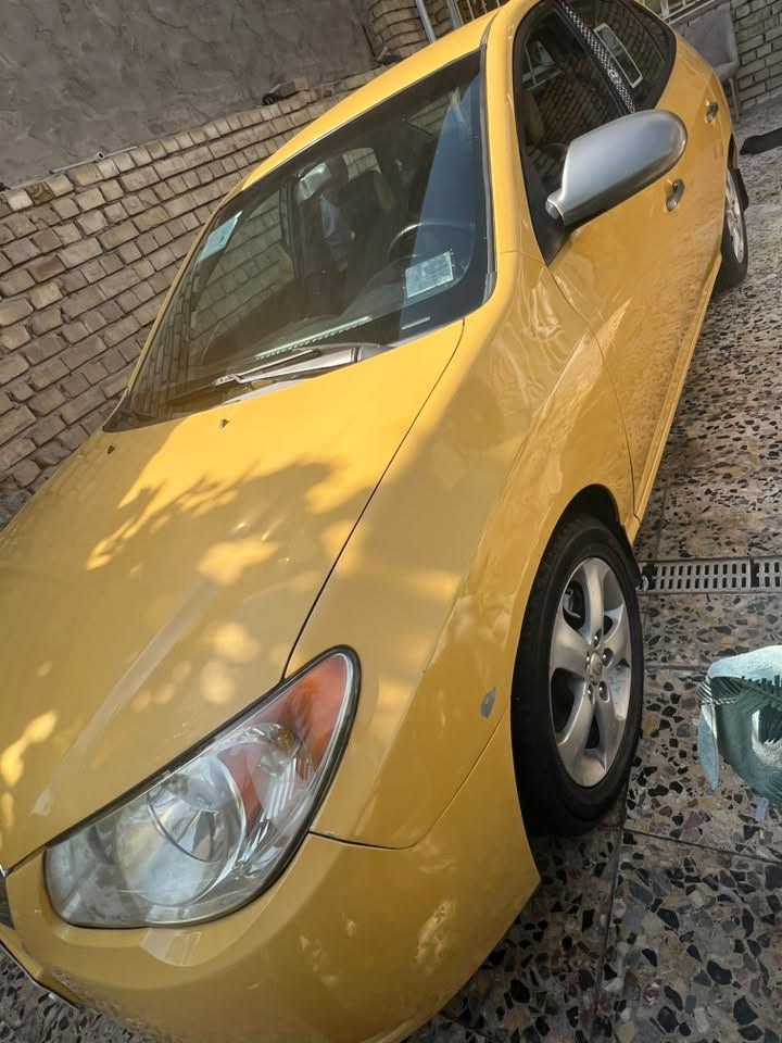 النترى 2010 أمريكي  رقم بغداد
*********** 
السعر 90$ وبيهه مجال
