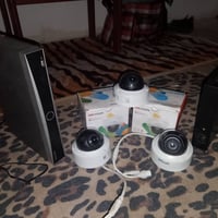 كاميرات مراقبة • ٣ كاميرات • دي في آر