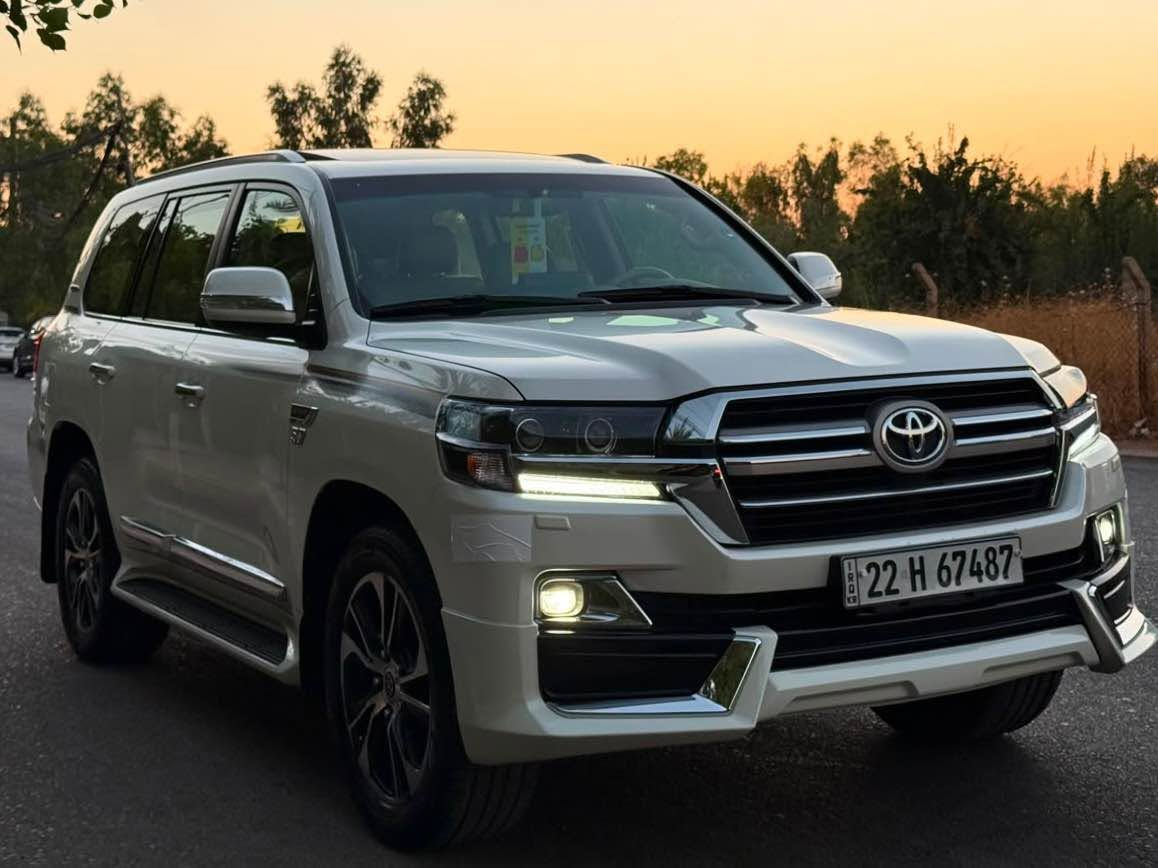 السلام عليكم 

لاندكروز 2019 VXR محرك 5.7 🇯🇵🇯🇵🇯🇵
كفاله من الصبغ والتبديل والحالوب 
ماشيه 110  الف كيلو 

فول مواصفات 
🛑 فتحه سلايت
🛑٣ شاشات 
🛑كشن سايق ٣ دكم 
🛑كشن جلد 
🛑 كاميرا 
وباقي مواصفات ال VXR 

سياره مكانها اربيل وفحص وهزه ورقم كله جديد 

بدون اي نقص 

السعر  515$ ورقه 💵 

العنوان: اربيل
☎️ *********** أربيل, العراق
