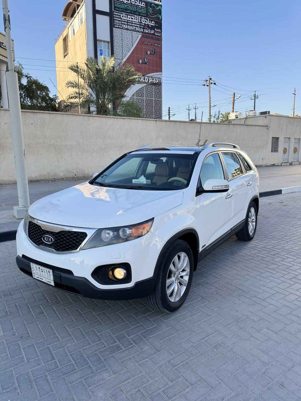 السلام عليكم كيا سورنتو 2012 خليجي سياره جديده وجاهزه من كلشي بيهة بنيد وجاملغ صبغ فقط فول مواصفات VlP بنورامه بصمه كشنات جلد +كهرباء اشاير بلمري شاشه كامره حساسات مرايات شفط نظام ترحيب لايت لد + زنون بلاد ويل كب 17 فورويل ٧راكب تبريد ٣قطع محرك ٦سلندر٣٥٠٠ رقم بصره مشروع ٢٠٢٧ تحويل مباشر سعر 125 وبيهة مجال بسيط *********** العنوان البصره
