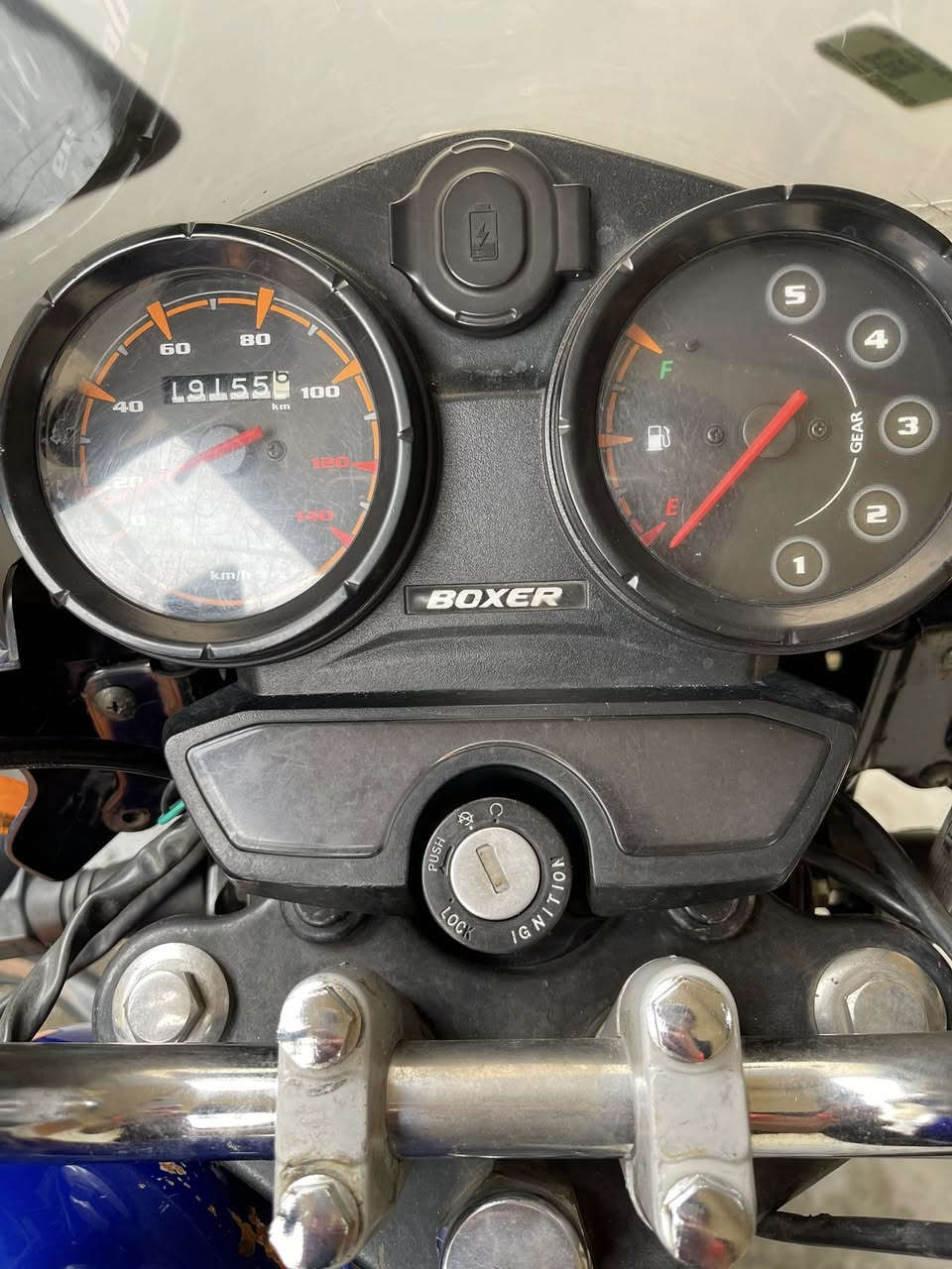 بوكسر مديل 21 داخله ب 22 مجفته جديد  بعدها ع سحك بسمي تحويل ثاني يوم بيها نقوصات بسيطه رايده ب 1800 وبيها مجال مكاني بغداد اعضميه ***********
