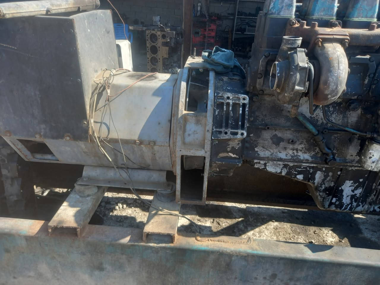 السلام عليكم للبيع سكانيا دي اس لاصرف لا بخار جاهز وشغال ٢٥٠كي في تك بولبرن شاصي عالي مكان بغداد ابو غريب للاتصال ***********او ***********
