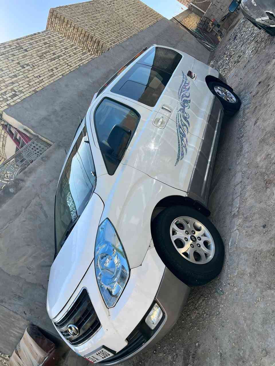 السلام عليكم ستاركس للبيع 2009 سياره بأسمي تداور ثاني يوم سياره جاهزه من كلشي تبريد تخم تاير حداديه كشنات نحله سياره مصفره هيئه وغرامات وخط وبحث سياره خطها شطره نجف سياره بيها تبديل جنطه وجمالغ الأيمن بيها تكحيلات مكاني ذي قار شطره  سعر خاص ماموجود بالفيس ( رقمي ) ***********
