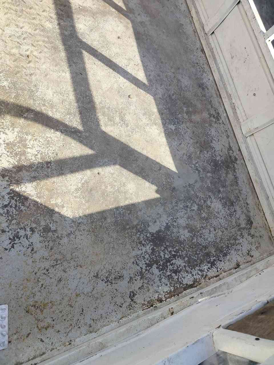 ستوته للبيع كامله اي نقص ما بيها العنوان ديالى كنعان موديل 2015 مراوس ترهم هاتف *********** كنعان سلف لايت اشاير. نوع فحل عالي مراوس بام الطير. ترهم  محرك اكسل تايرات دبلات جدد شديتهن قبل 3ايام  اواق اصليه مو سحب
