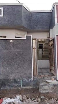 يعرض مكتب الجوادين بيت 100متر07707142496